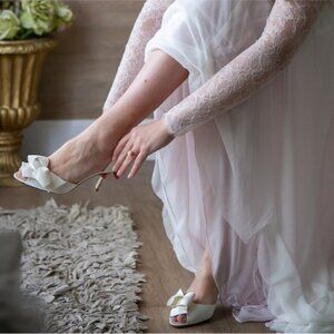 Kate Spade White Heels with Bow